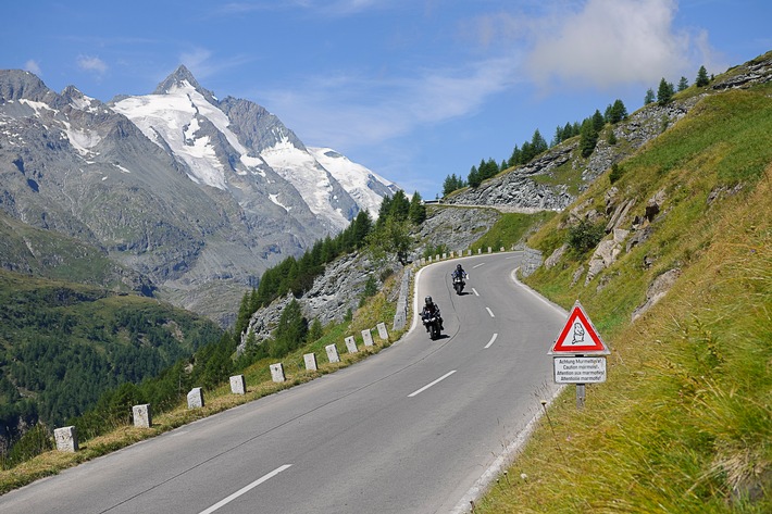 Große Freiheit, große Fahrt, Großglockner – Motorräder zum Mieten beim ADAC